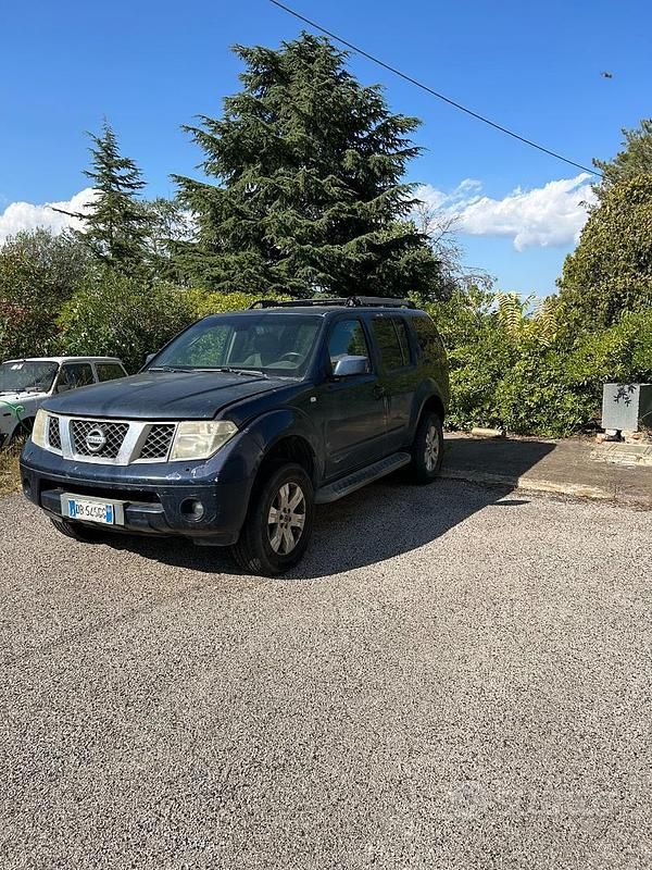 Usata Nissan Pathfinder 174 CV (127 kW) 2005 SUV