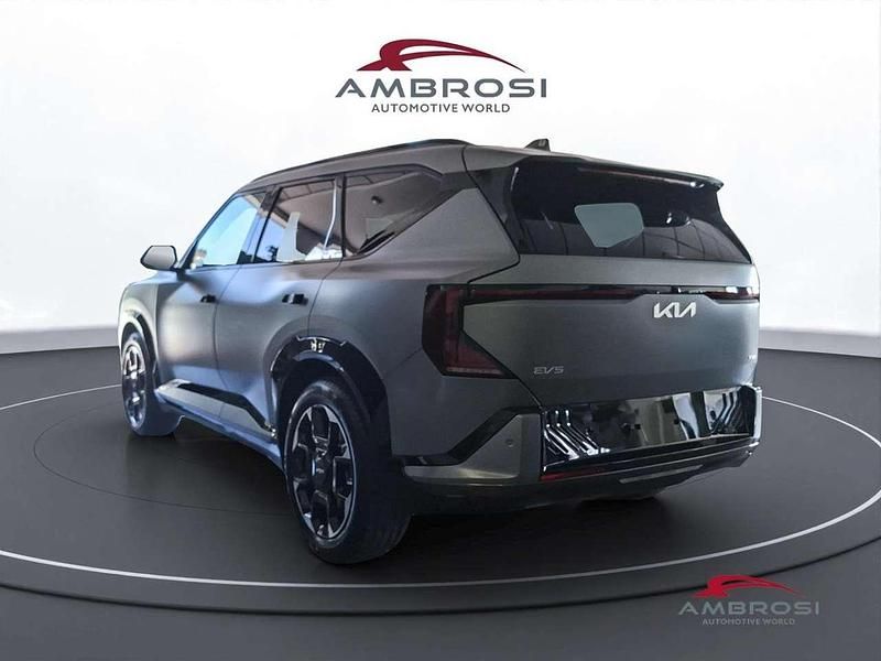 Nuova Kia EV5 GT-Line 160 kW (218 CV) 2026 Matte iceberg green SUV