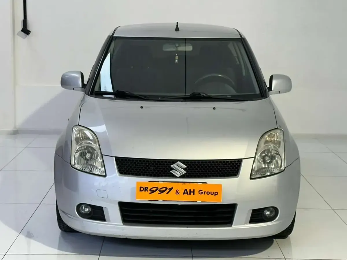 Usata Suzuki Swift GL 69 CV (50 kW) 2007 Argento Utilitaria
