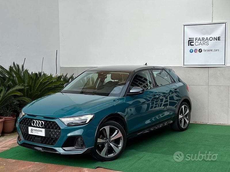 Verde Usata 2021 Audi A1 SUV | 22.500 € (Buon prezzo) - Immagine 1/4