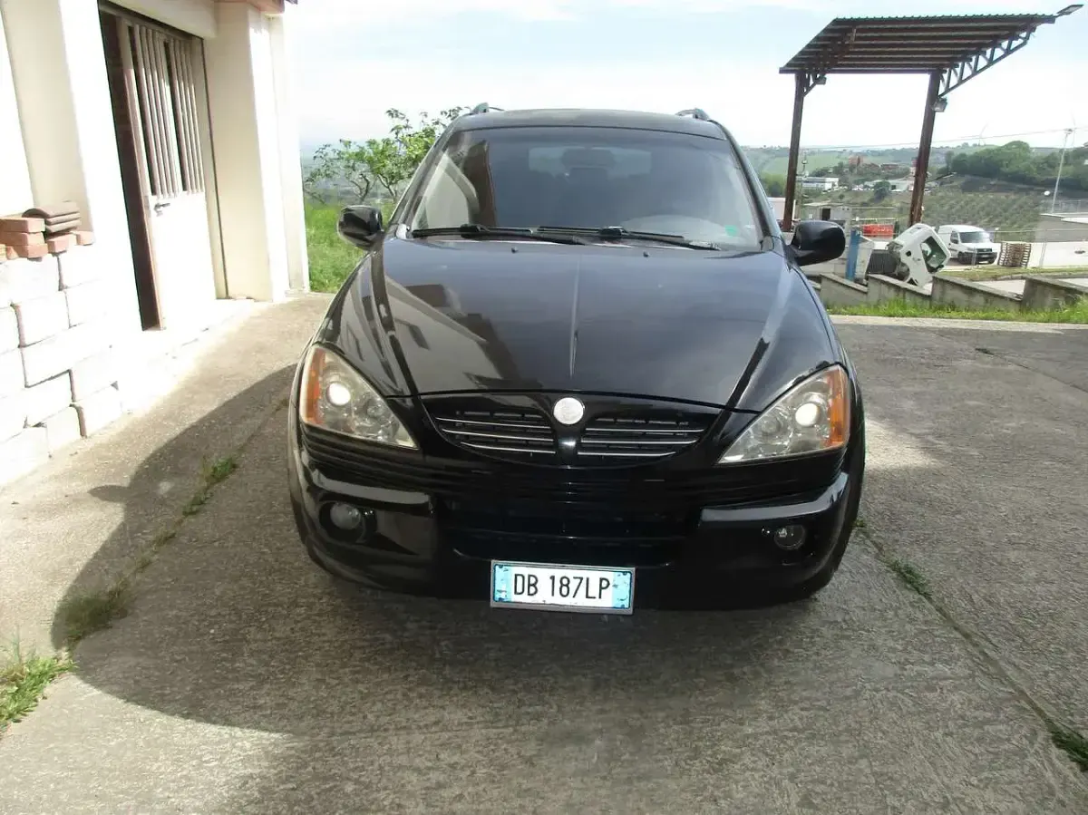 Usata SsangYong Kyron 141 CV (103 kW) 2006 Nero SUV
