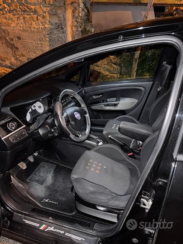 Usata Fiat Grande Punto 90 CV (66 kW) 2007 Nero Utilitaria