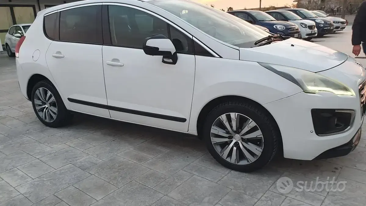 Usata Peugeot 3008 115 CV (84 kW) 2014 Bianco Station wagon