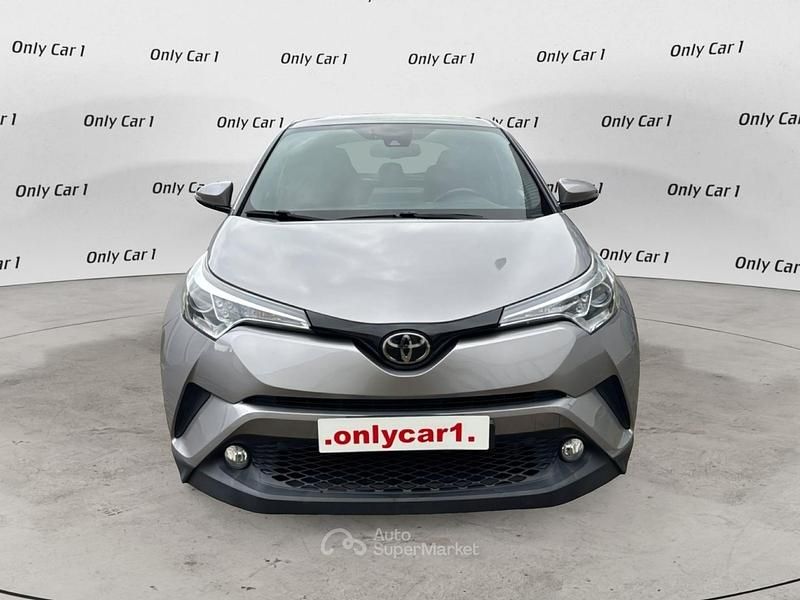 Usata Toyota C-HR Active 116 CV (85 kW) 2018 Gray SUV