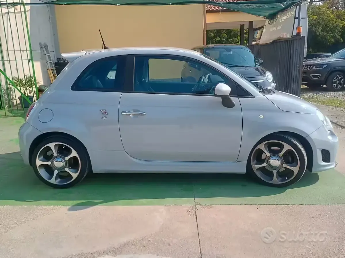 Usata Abarth 595 Esseesse 160 CV (117 kW) 2016 Grigio Berlina