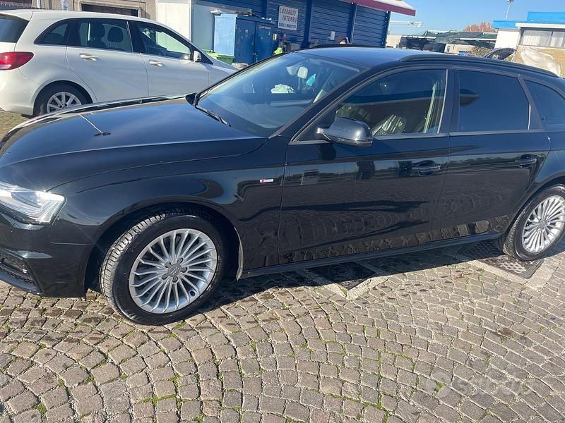 Usata Audi A4 102 CV (75 kW) 2016 Nero Berlina