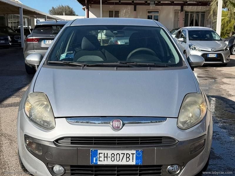 Usata Fiat Punto Evo Dynamic 95 CV (69 kW) 2011 Argento Utilitaria