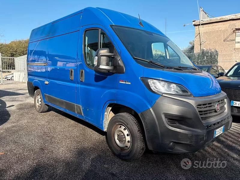 Usata Fiat Ducato 33 120 CV (88 kW) 2021 Blu Furgone