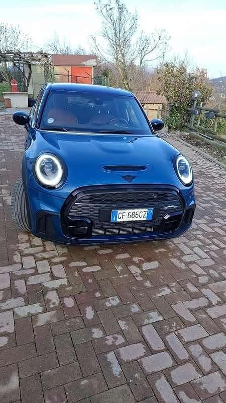 Usata 2021 Mini Cooper S Business Utilitaria | 25.000 € (Buon prezzo) - Immagine 1/4
