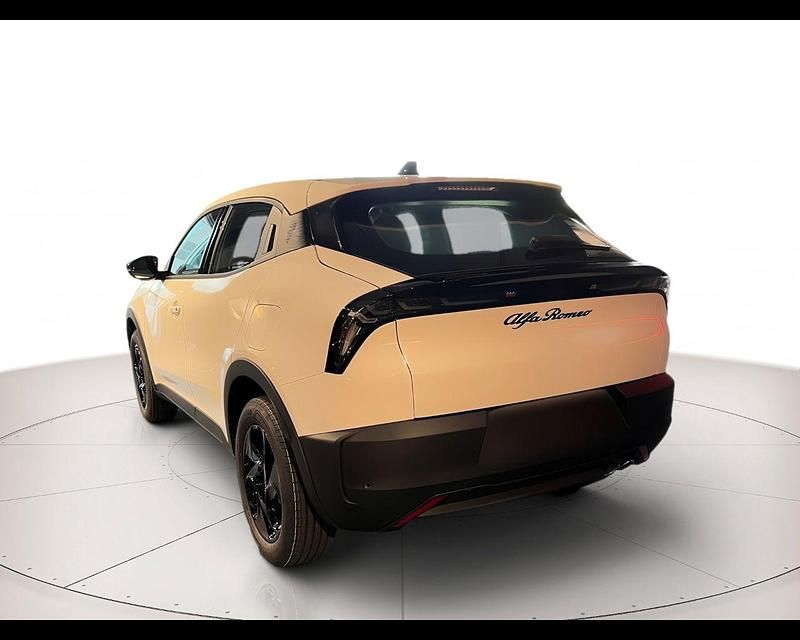 Nuova Alfa Romeo Junior 145 CV (106 kW) 2025 Bianco sempione SUV
