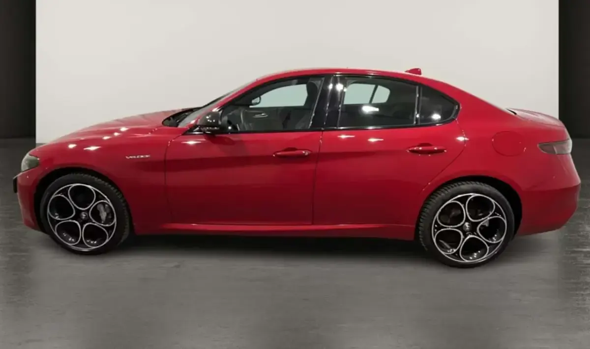 Usata Alfa Romeo Giulia Veloce 280 CV (205 kW) 2023 Rosso Berlina