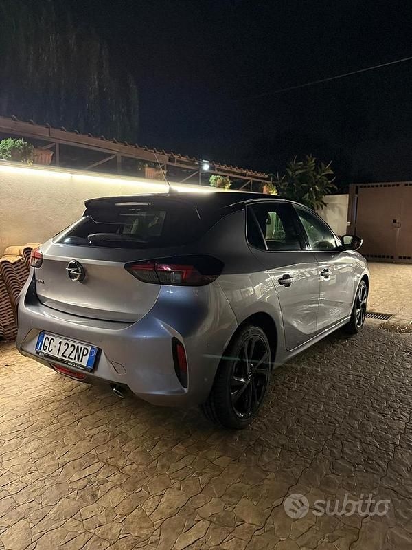 Usata Opel Corsa GS Line 75 CV (55 kW) 2020 Grigio Utilitaria