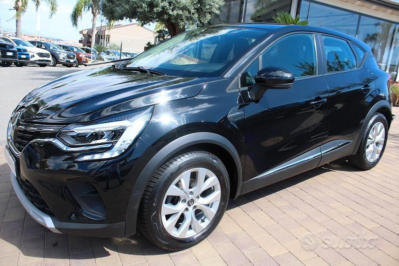 Usata Renault Captur Intens 95 CV (69 kW) 2020 Nero SUV