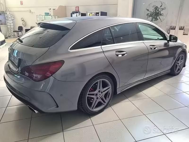 Usata Mercedes CLA220 Premium 177 CV (130 kW) 2016 Grigio Berlina