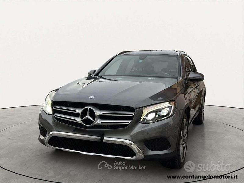 Usata Mercedes GLC250 204 CV (150 kW) 2016 Grigio SUV