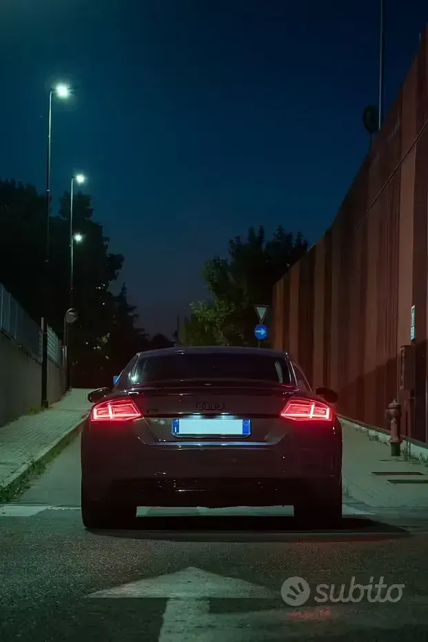 Usata Audi TT S-Line 180 CV (132 kW) 2017 Grigio Coupé