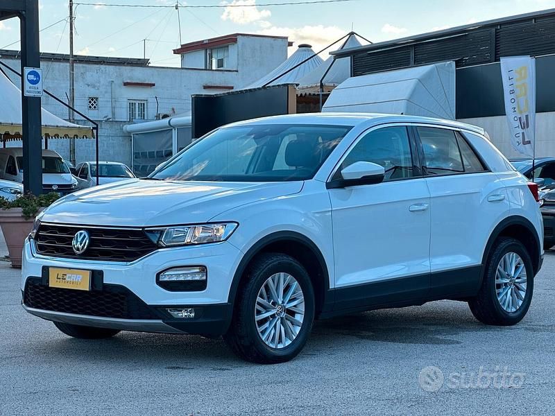 Usata VW T-Roc Business 150 CV (110 kW) 2019 Bianco SUV