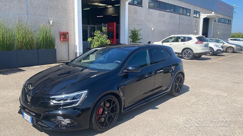Usata Renault Mégane IV R.S. 300 CV (220 kW) 2023 Nero Berlina