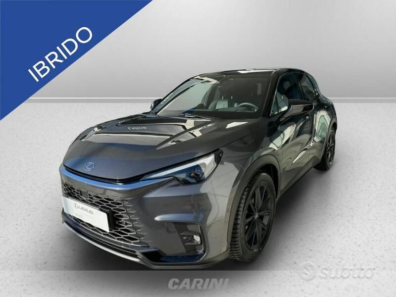 Nero Usata 2024 Lexus LBX SUV | 36.500 € (Buon prezzo) - Immagine 1/4