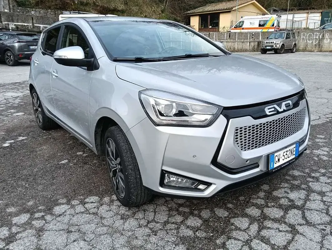 Usata EVO Evo 3 107 CV (78 kW) 2024 SUV