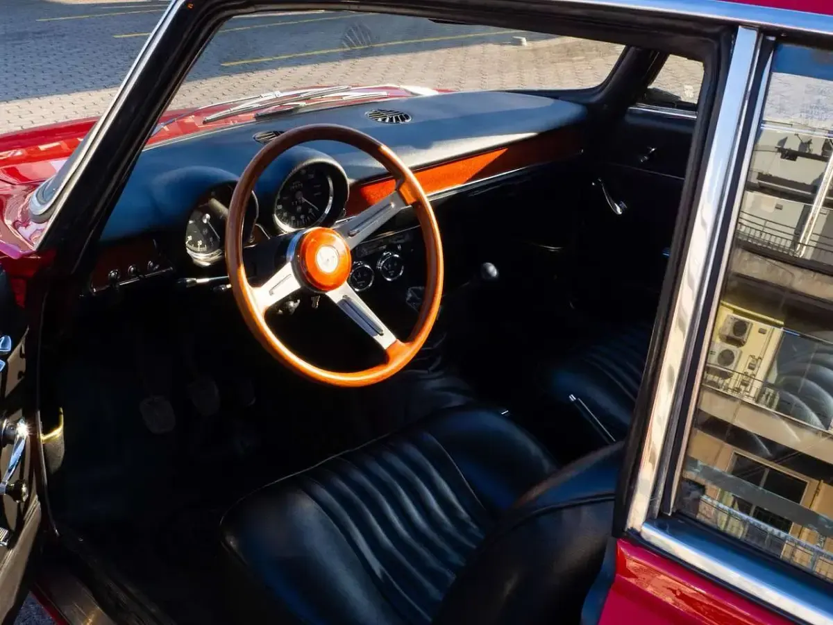 Usata Alfa Romeo GT Junior 110 CV (80 kW) 1971 Rosso alfa 164 Coupé
