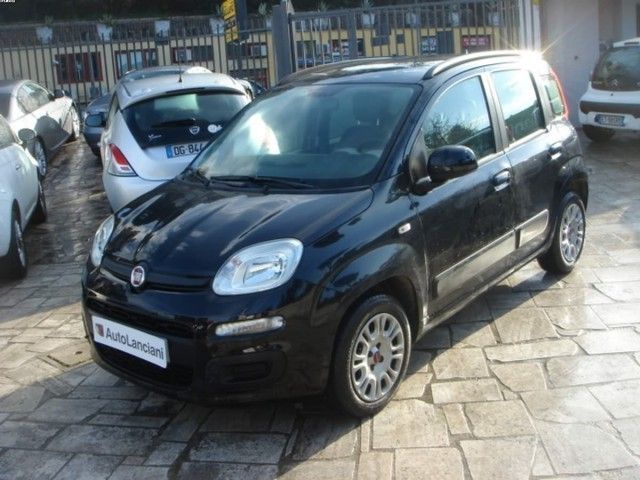 Usato 2015 Fiat Panda 1.2 Benzin 69 CV (7.700 €) | AutoUncle