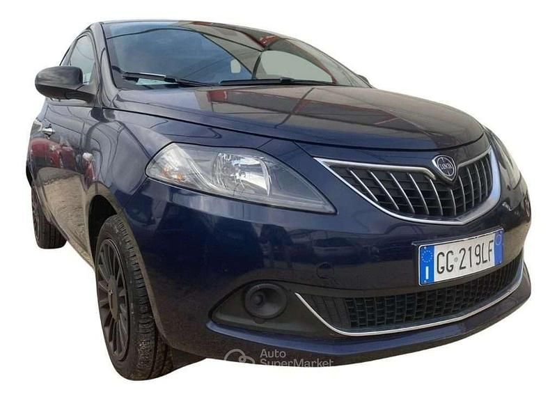 Usata Lancia Ypsilon S 69 CV (50 kW) 2021 Blu Utilitaria