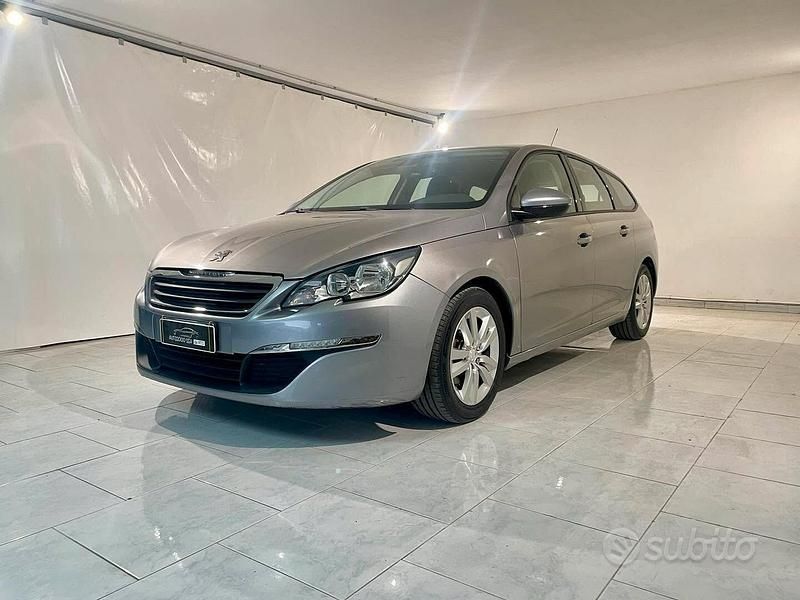 Usata Peugeot 308 Business-Line 92 CV (67 kW) 2014 Grigio Station wagon