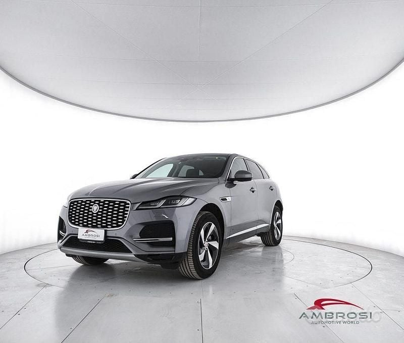 Usata Jaguar F-Pace R-Dynamic 163 CV (119 kW) 2022 Grigio SUV