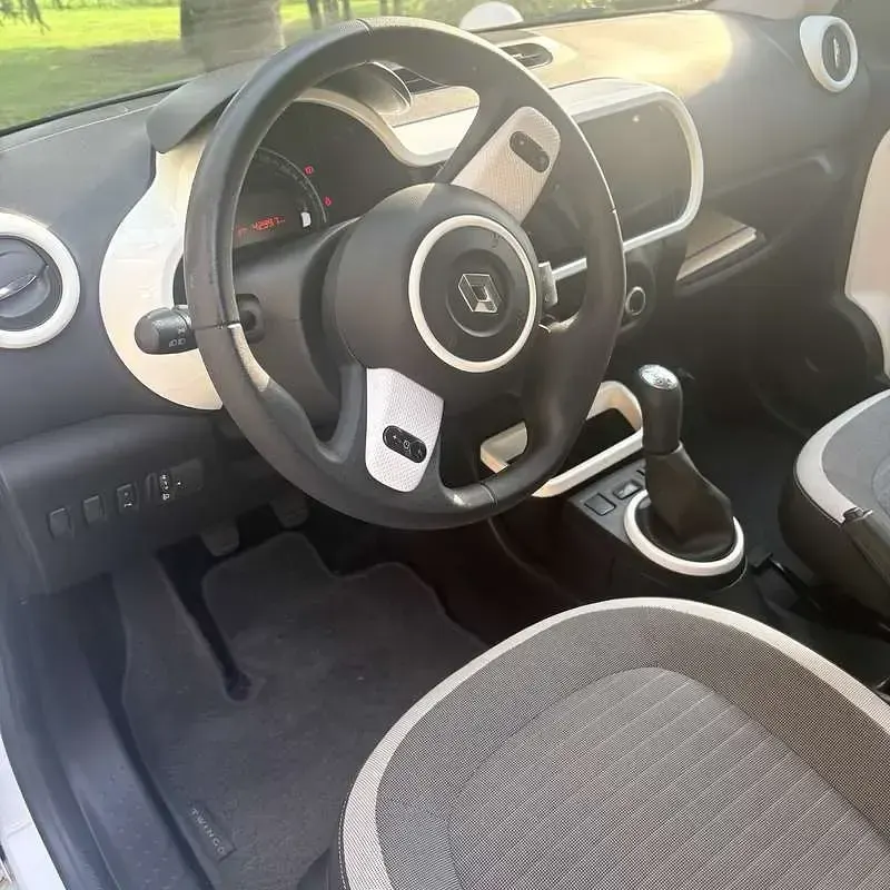 Usata Renault Twingo SE 69 CV (50 kW) 2018 Bianco Utilitaria