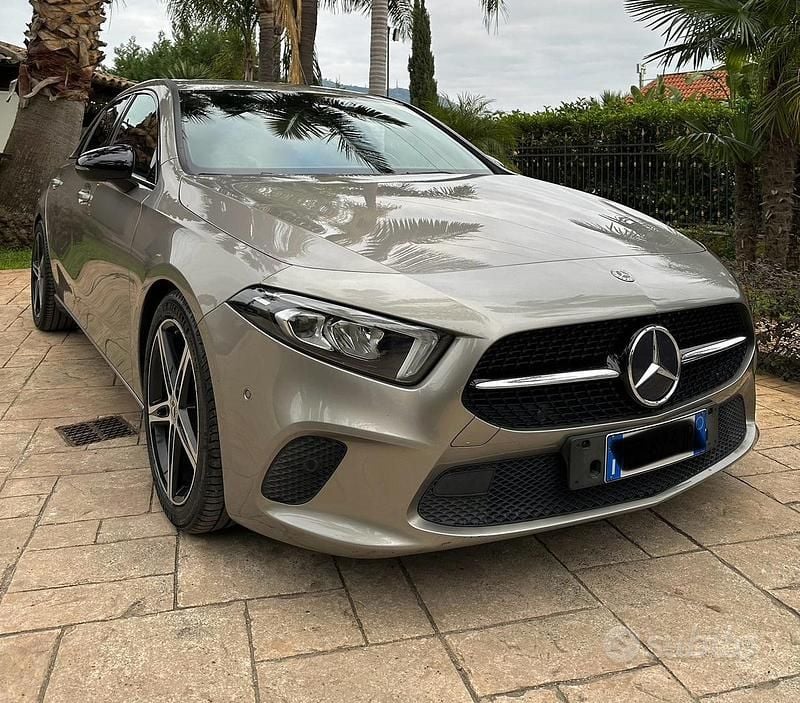 Usata Mercedes A200 2019 Grigio Berlina