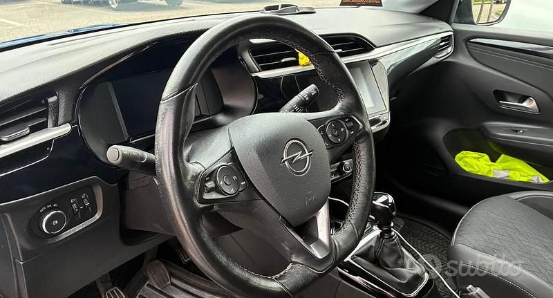 Usata Opel Corsa 101 CV (74 kW) 2022 Blu Utilitaria