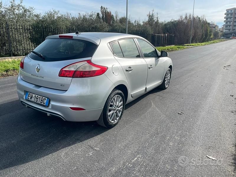 Usata Renault Mégane 110 CV (80 kW) 2014 Berlina