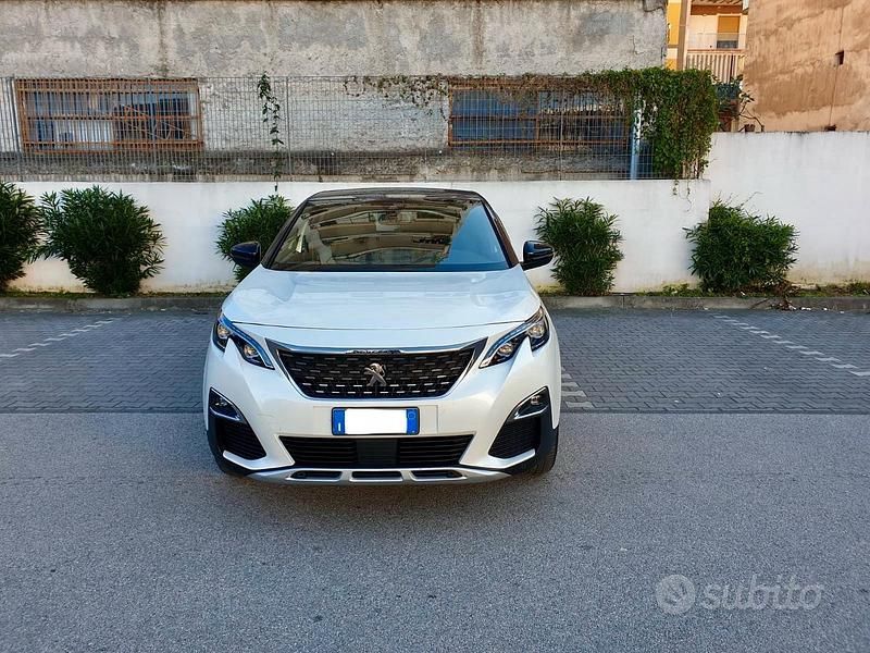 Usata Peugeot 3008 GT-line 131 CV (96 kW) 2019 Bianco SUV