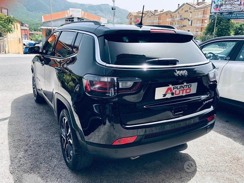 Usata Jeep Compass Limited 240 CV (176 kW) 2022 Grigio SUV