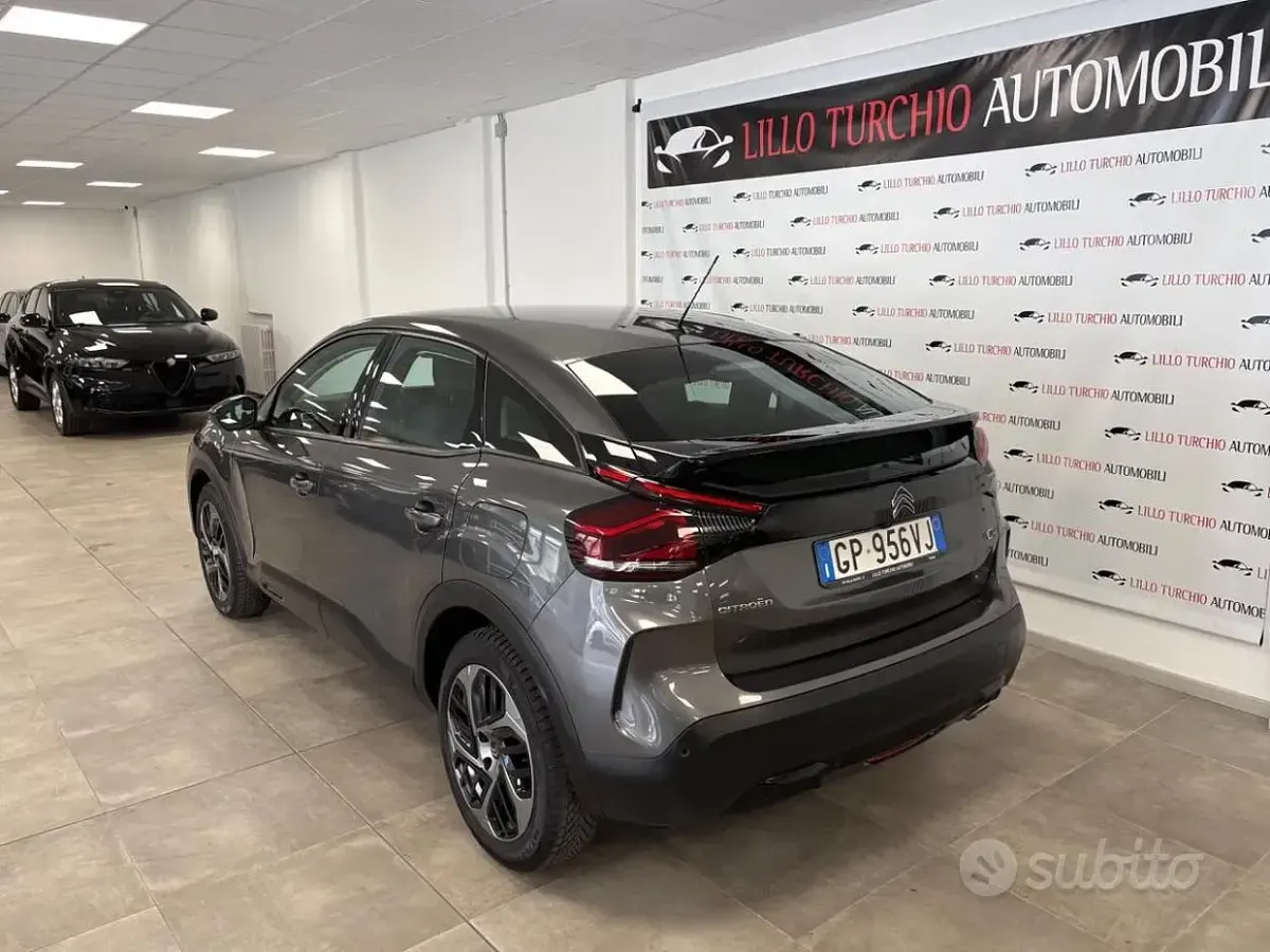 Usata Citroën C4 Feel 131 CV (96 kW) 2023 Grigio scuro SUV