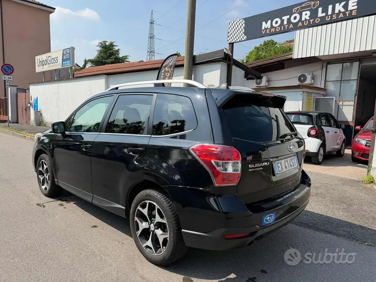 Usata Subaru Forester 241 CV (177 kW) 2015 Nero SUV
