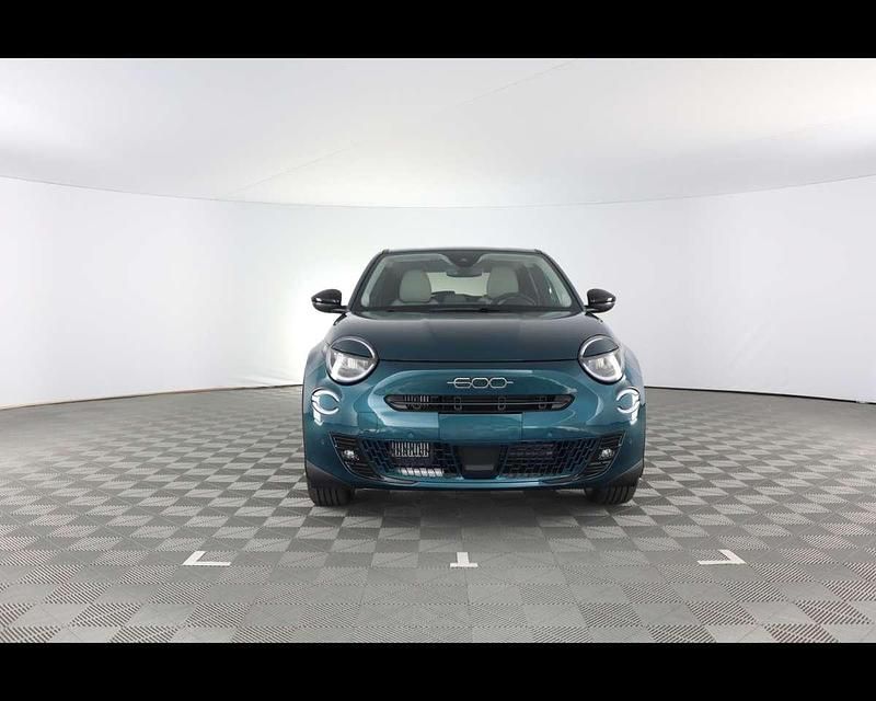 Nuova Fiat 600 La Prima 101 CV (74 kW) 2025 Verde mare metallizzato SUV
