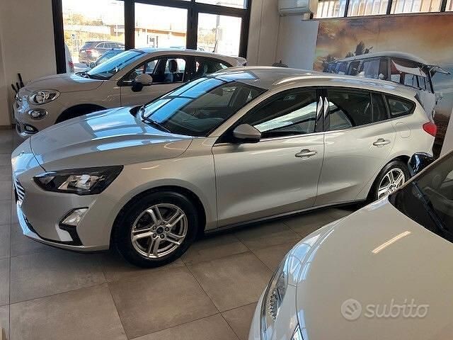 Usata Ford Focus Business Edition 95 CV (69 kW) 2021 Grigio Station wagon