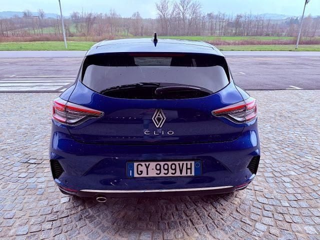 Usata Renault Clio V Techno 89 CV (65 kW) 2025 Blu Berlina