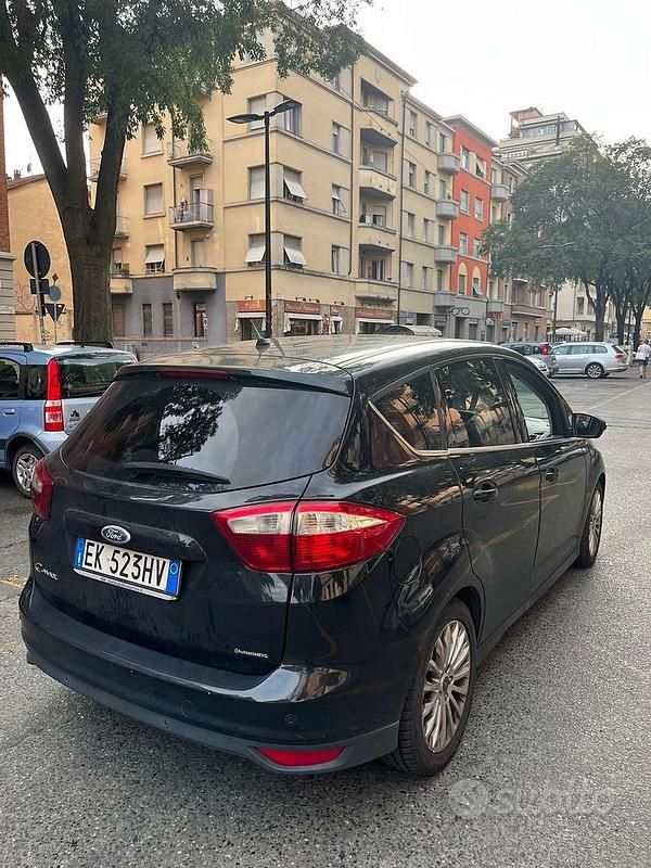 Usata Ford C-MAX 115 CV (84 kW) 2011 Nero Monovolume