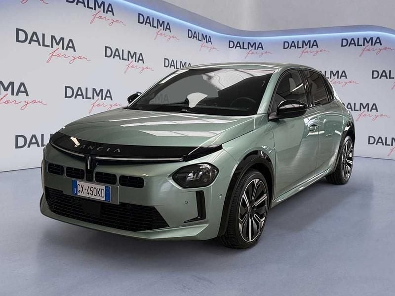 Usata Lancia Ypsilon 110 CV (80 kW) 2025 Verde Utilitaria