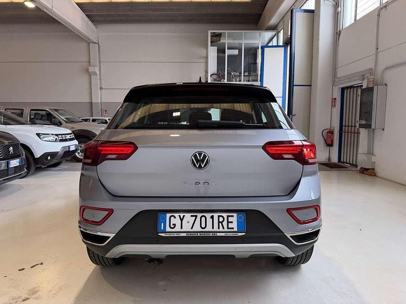 Usata VW T-Roc Style 116 CV (85 kW) 2025 Argento SUV