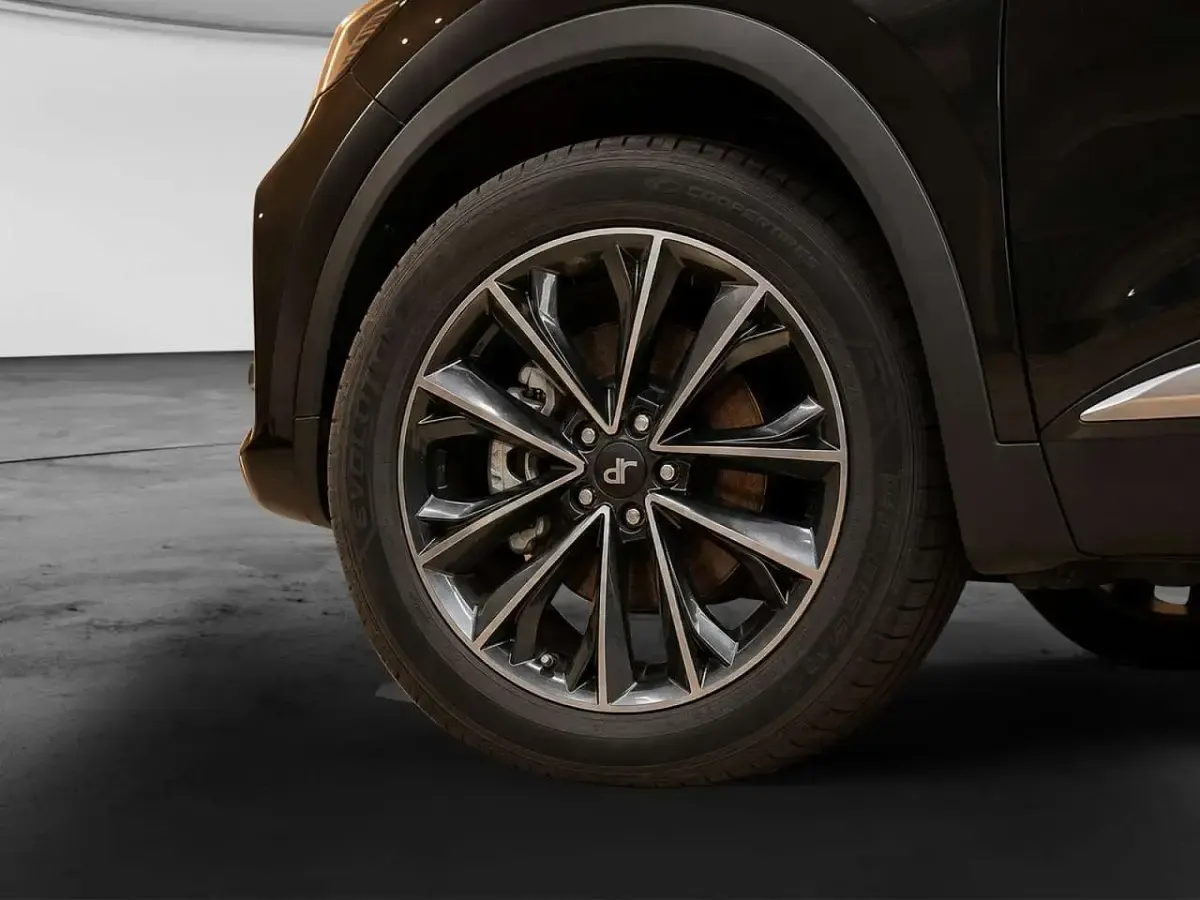 Usata DR F35 154 CV (113 kW) 2022 Rosso SUV