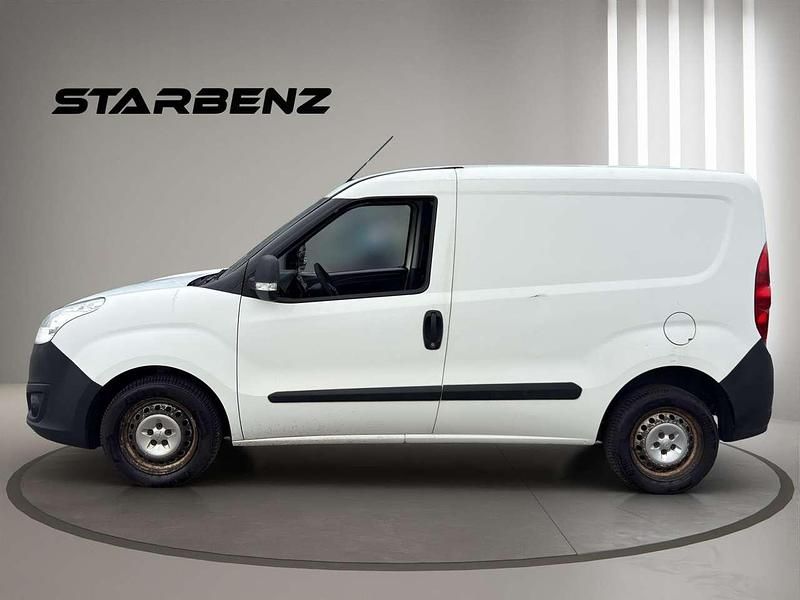 Usata Opel Combo 105 CV (77 kW) 2017 Bianco Monovolume