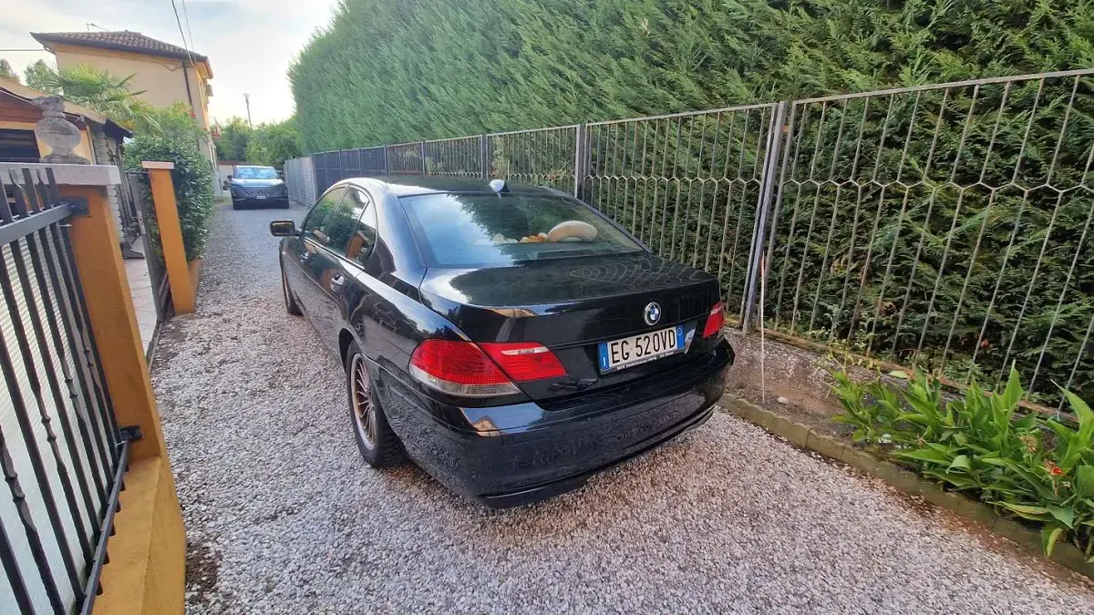Usata BMW 730 Efficient Dynamics 231 CV (169 kW) 2006 Berlina