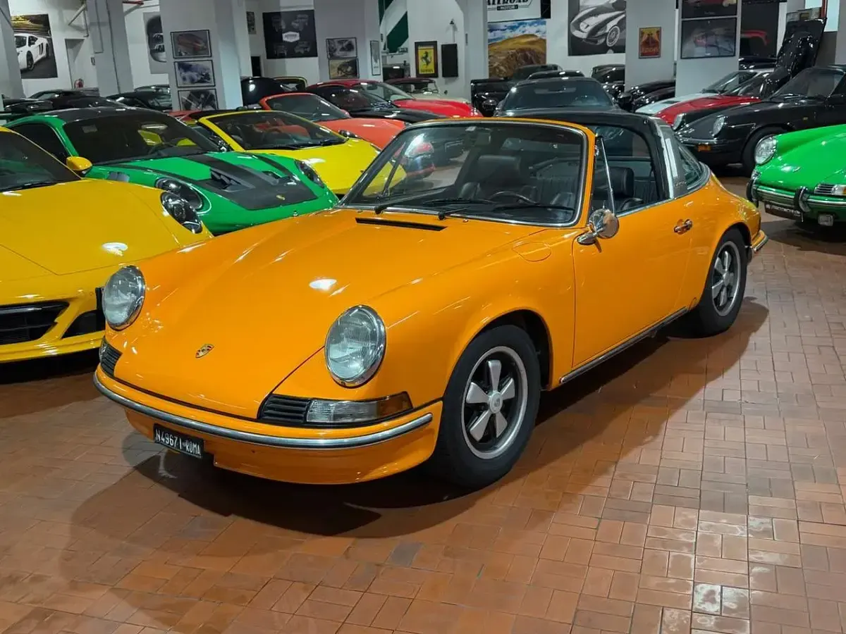 Usata Porsche 911 125 CV (91 kW) 1970 Signal orange Cabrio