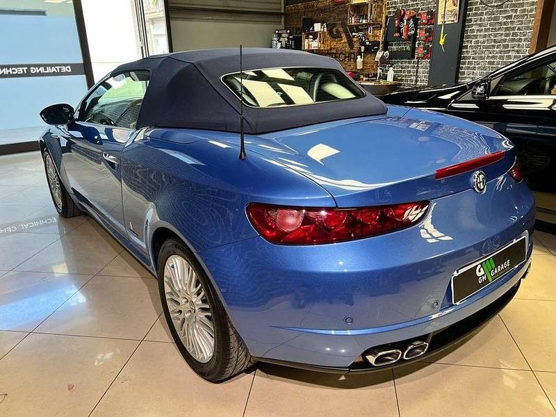 Usata Alfa Romeo Spider 185 CV (136 kW) 2006 Blu/azzurro Cabrio