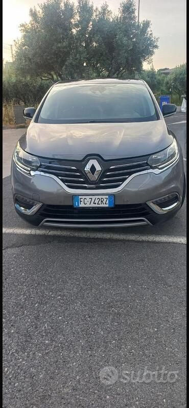 Usata Renault Espace 160 CV (117 kW) 2016 Grigio Monovolume