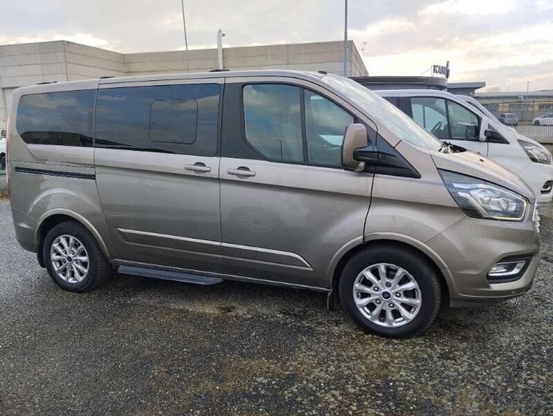 Usata Ford Tourneo Titanium 170 CV (125 kW) 2018 Other Monovolume